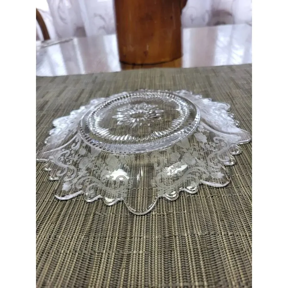 2 Vintage Cambridge Chantilly Martha Salad Plates, Crystal Etched, Clear 8-1/2